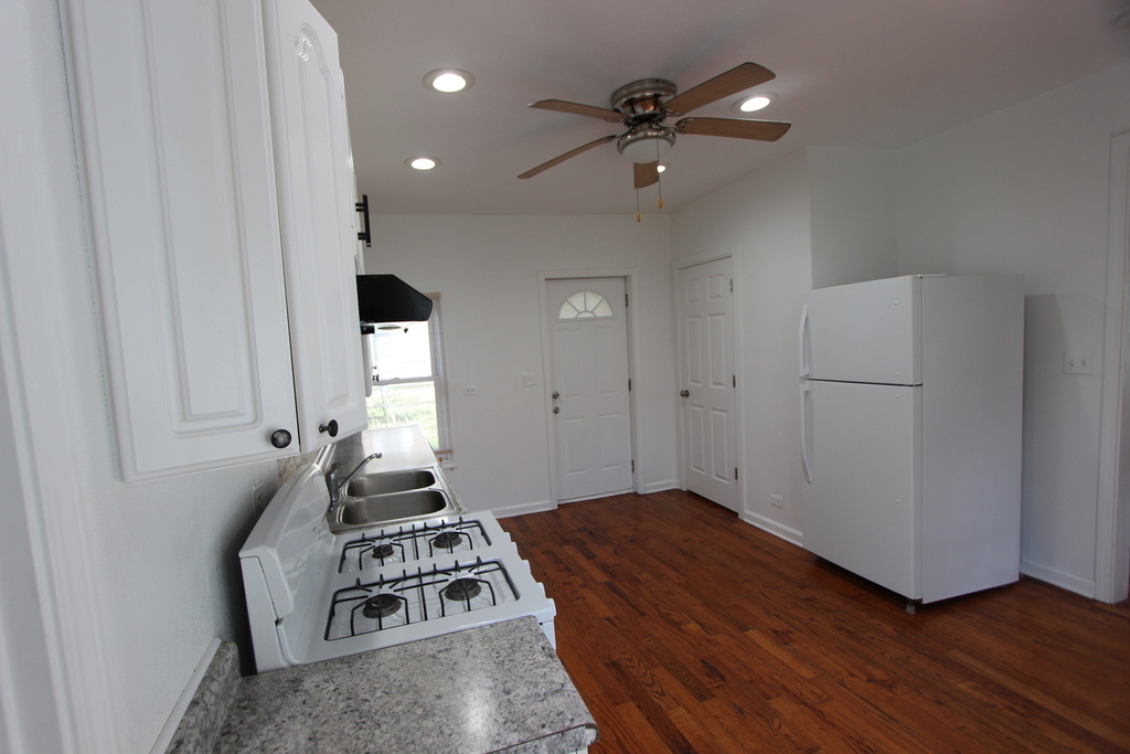 633 Whitney Boulevard - Photo 6