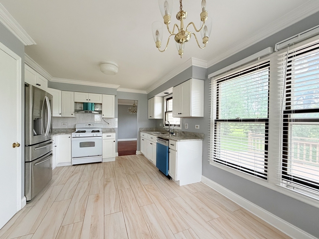 95 Southfield Drive - Photo 6