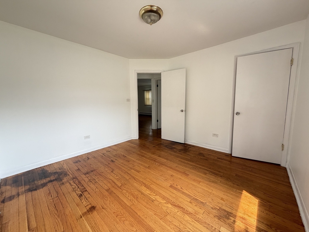 700 N Parkside Avenue - Photo 7