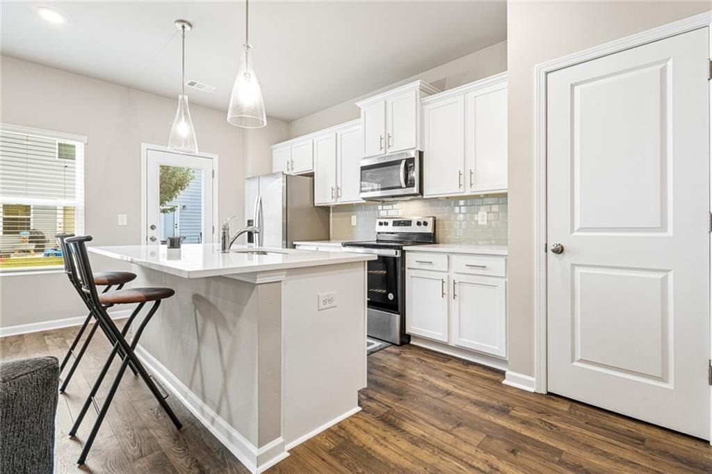 1135 Elyse Lane - Photo 7