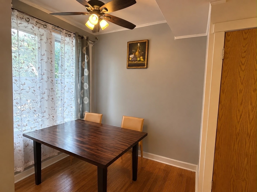 1511 W Pratt Boulevard - Photo 2