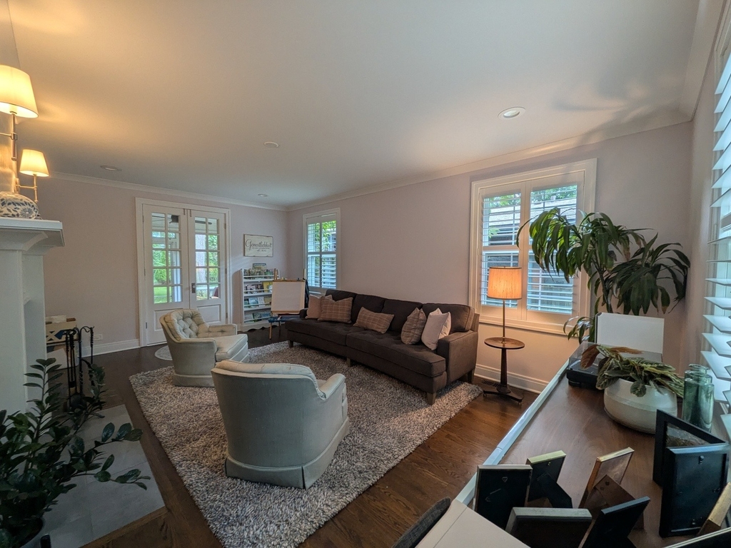 2741 Lincolnwood Drive - Photo 1