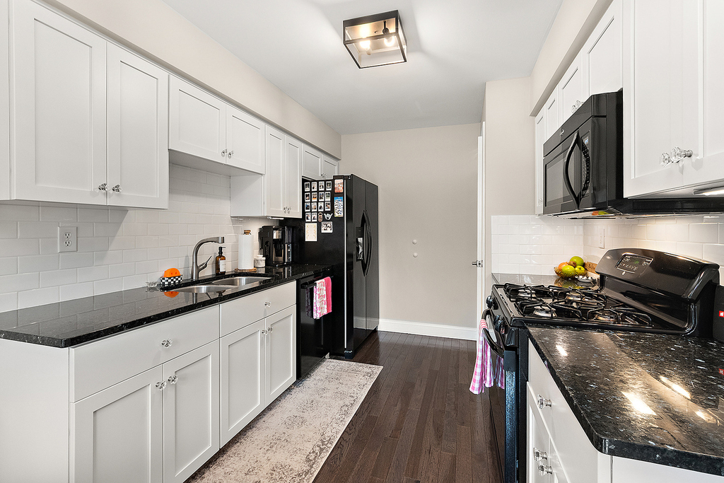 772 Lake Road - Photo 8