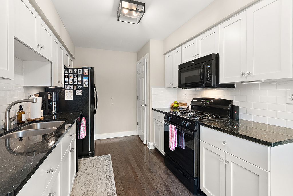 772 Lake Road - Photo 9