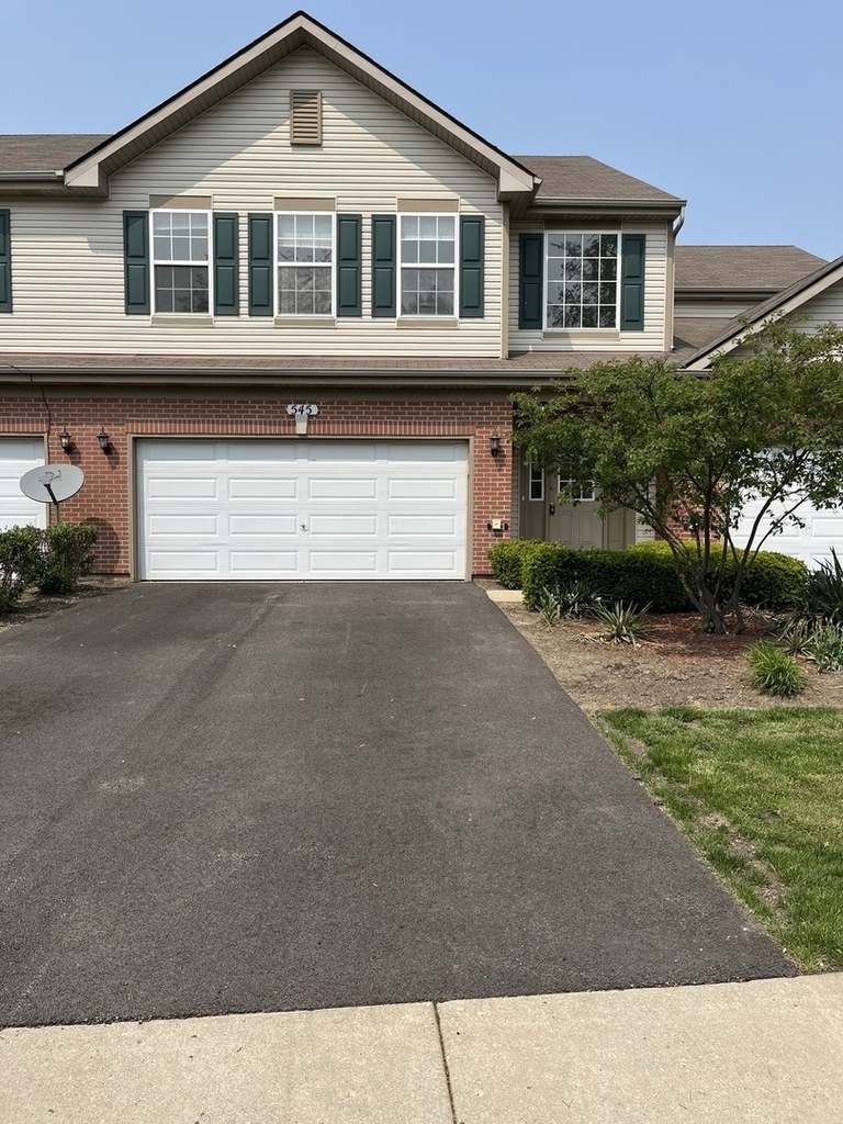 545 N Fox Trail - Photo 0