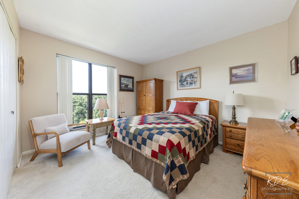 511 Aurora Avenue - Photo 20
