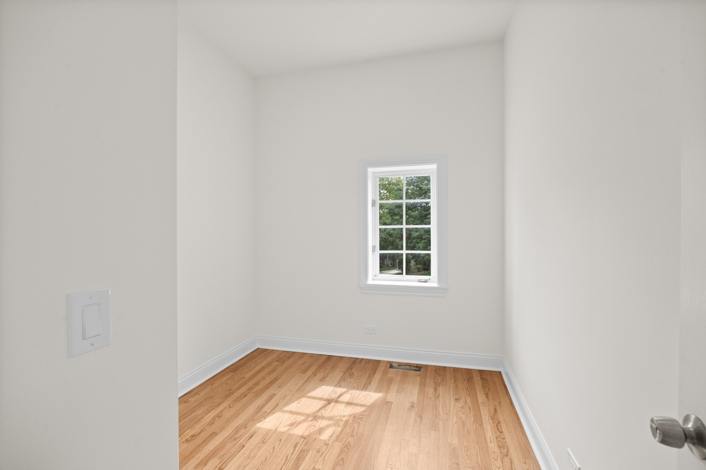 3107 N Harding Avenue - Photo 9