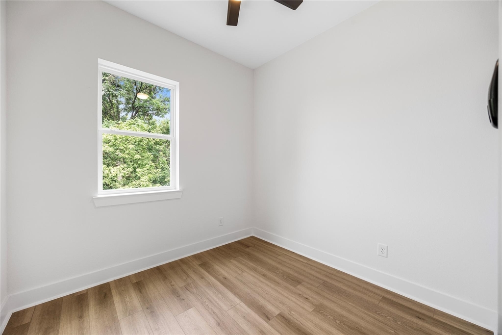 891 Lucky Street - Photo 19