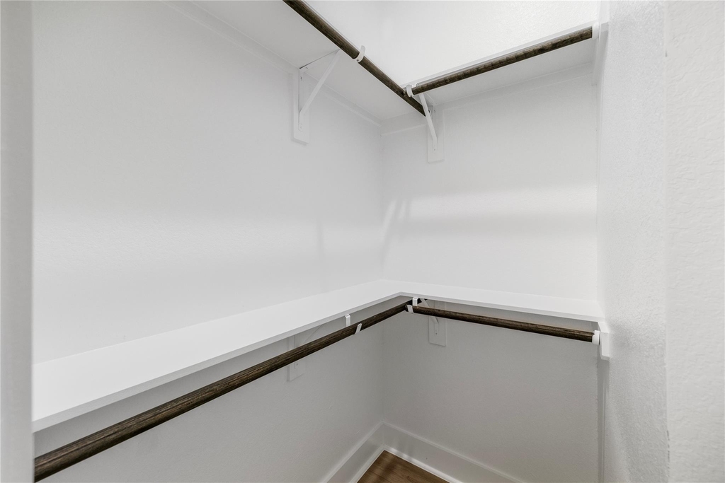 891 Lucky Street - Photo 18