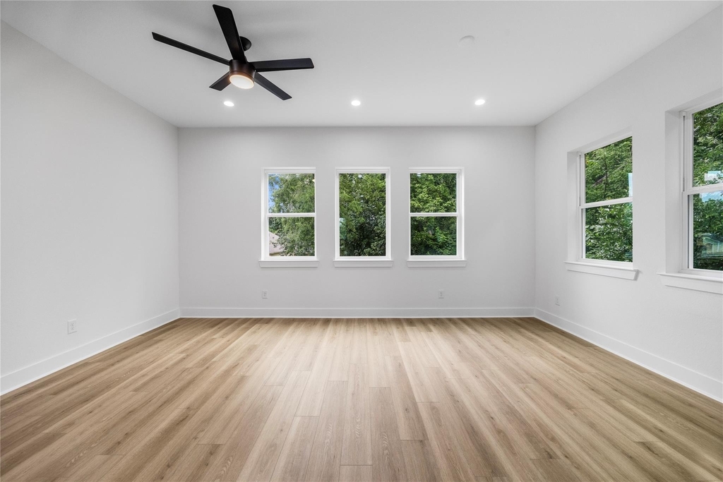 891 Lucky Street - Photo 13