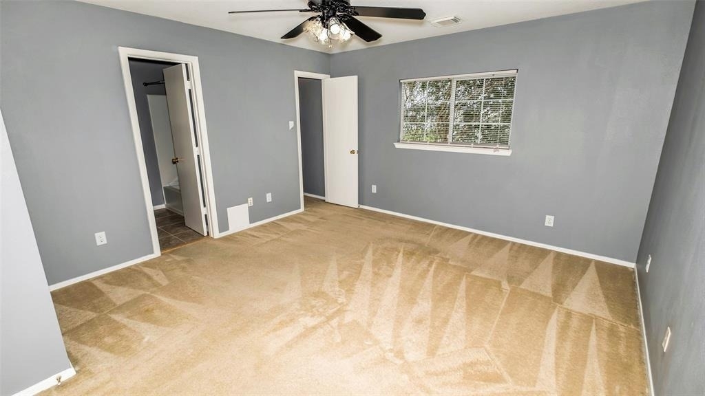 6127 Lone Prairie Way - Photo 11