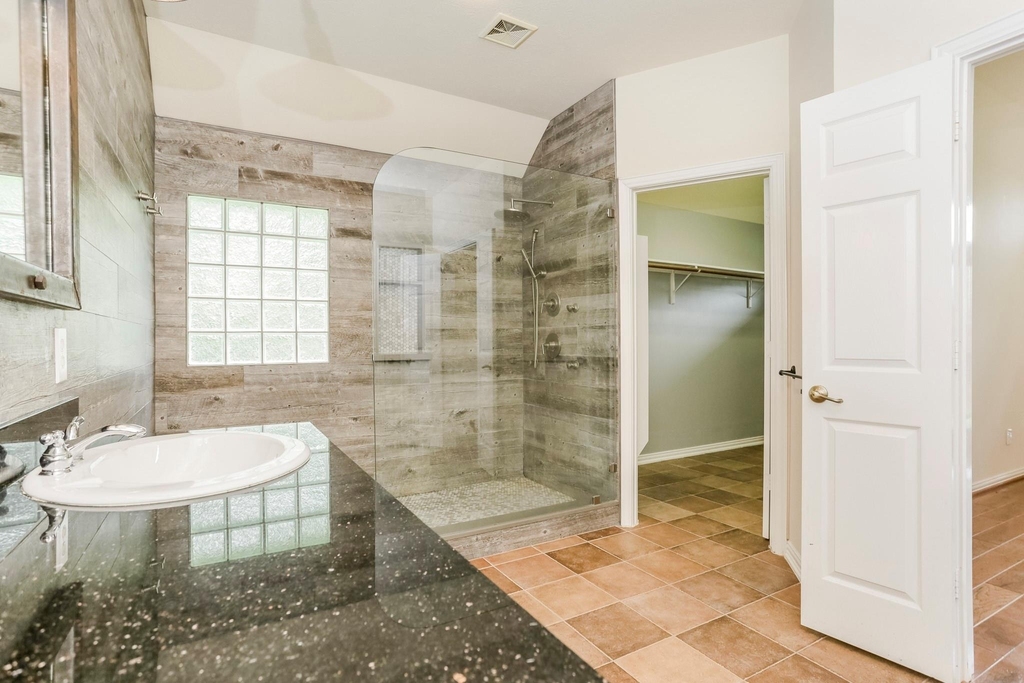1635 Fairview Drive - Photo 15