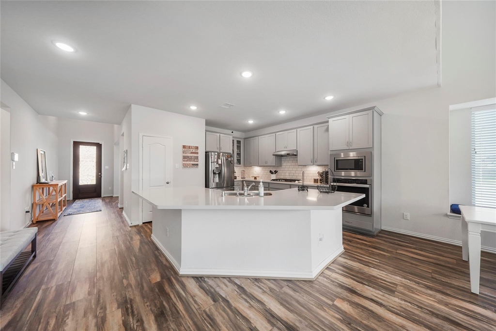 19903 Tomkin Court - Photo 8