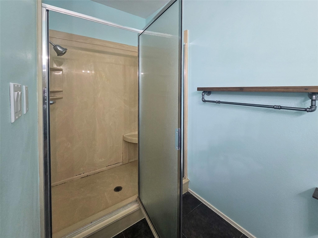 921 Marine Drive - Photo 15