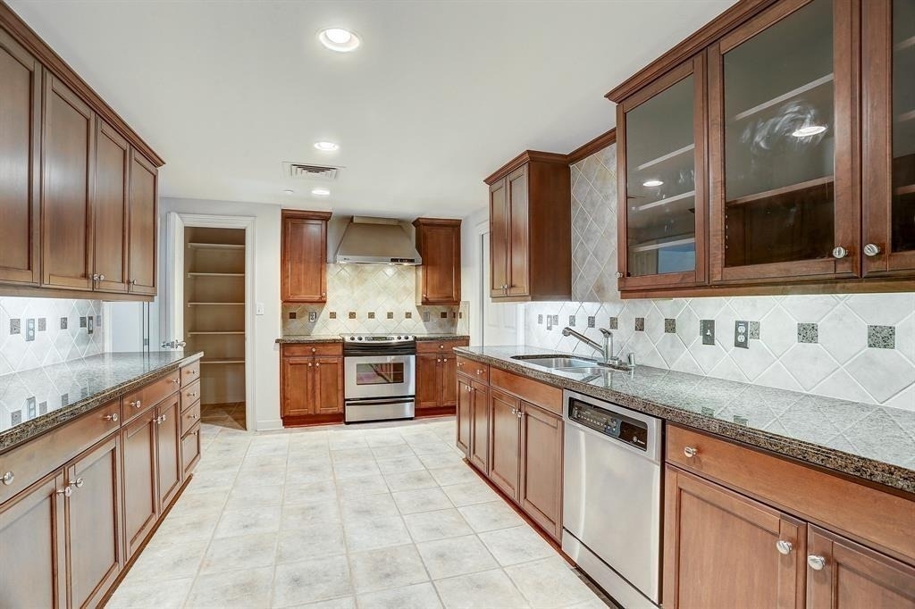914 Main Street - Photo 4