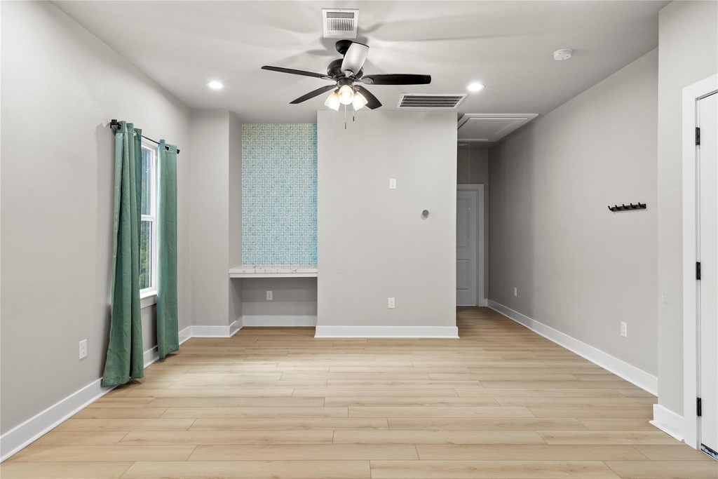 2406 Truxillo Street - Photo 7
