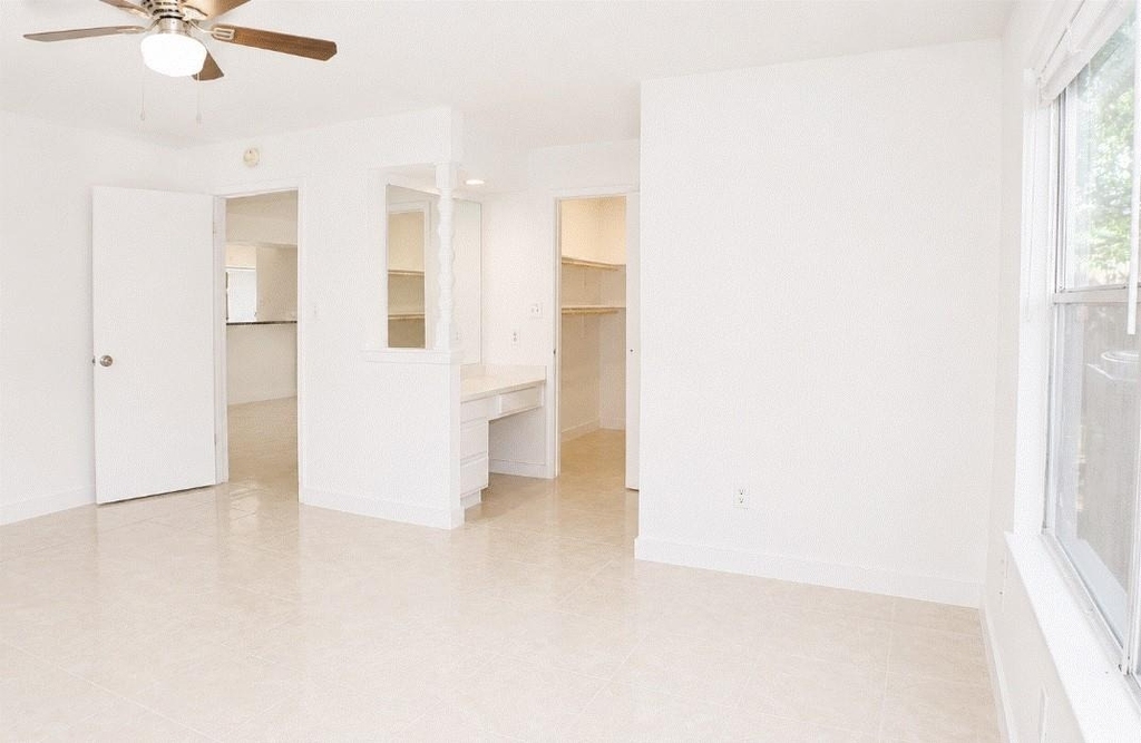 11118 High Star Drive - Photo 15