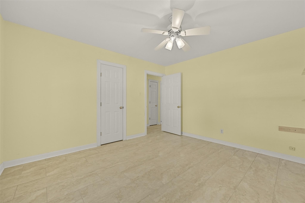 2003 Kingsway Drive - Photo 24