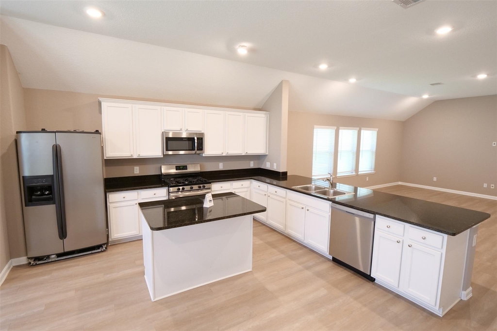 7211 Songlark Landing - Photo 7