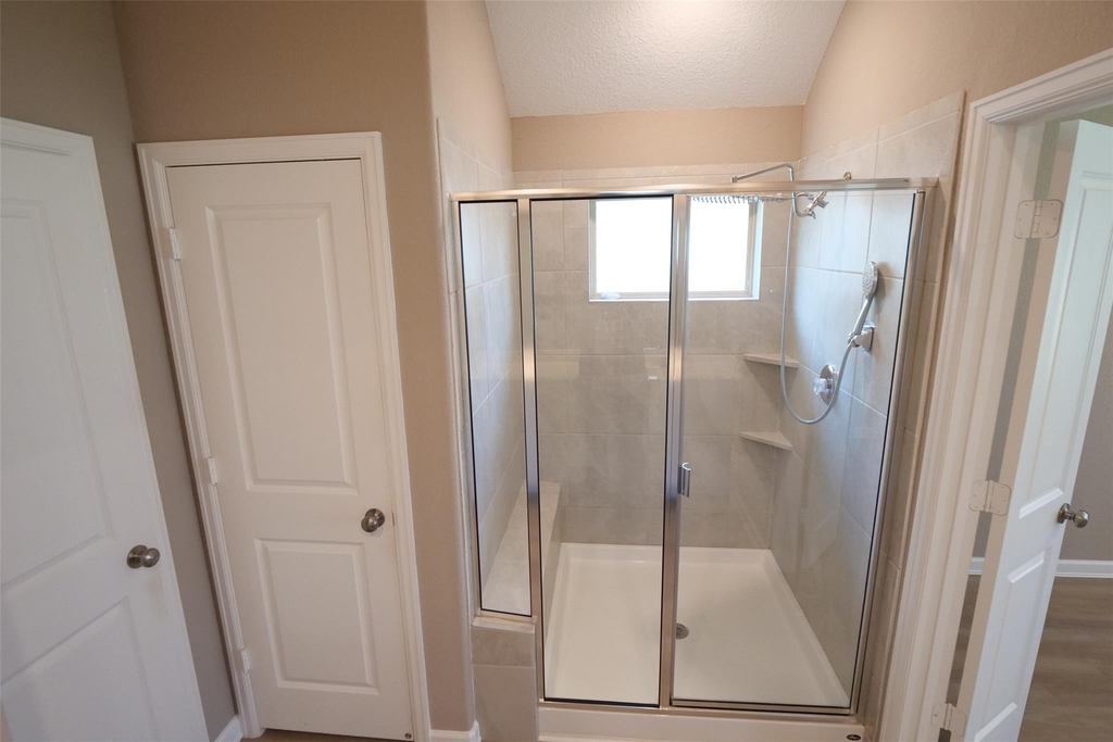 7211 Songlark Landing - Photo 14