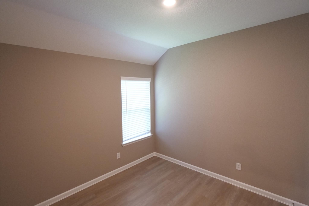 7211 Songlark Landing - Photo 21