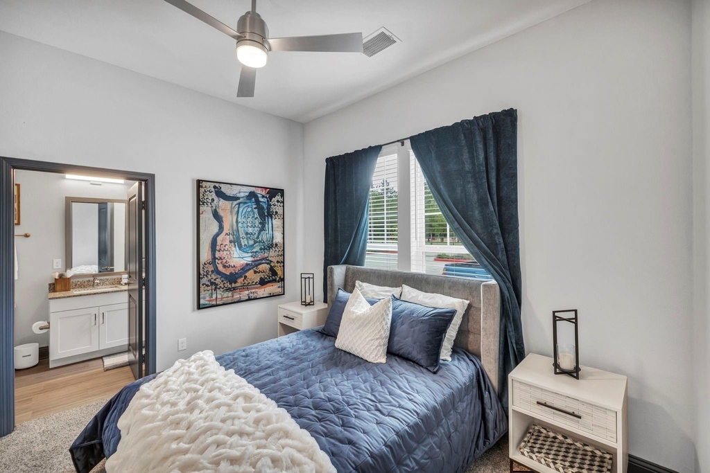 4250 Woodridge Parkway - Photo 4