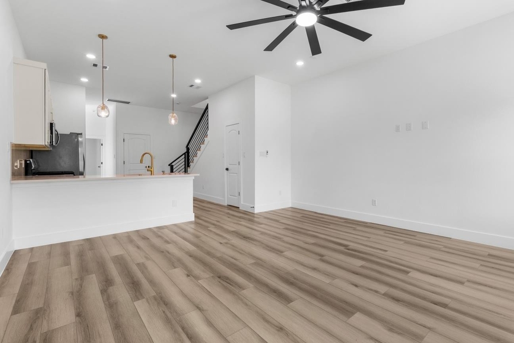 4412 Alvin Street - Photo 6