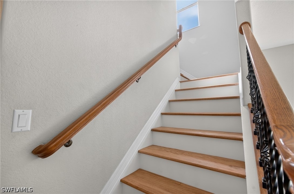 9026 Astonia Way - Photo 11