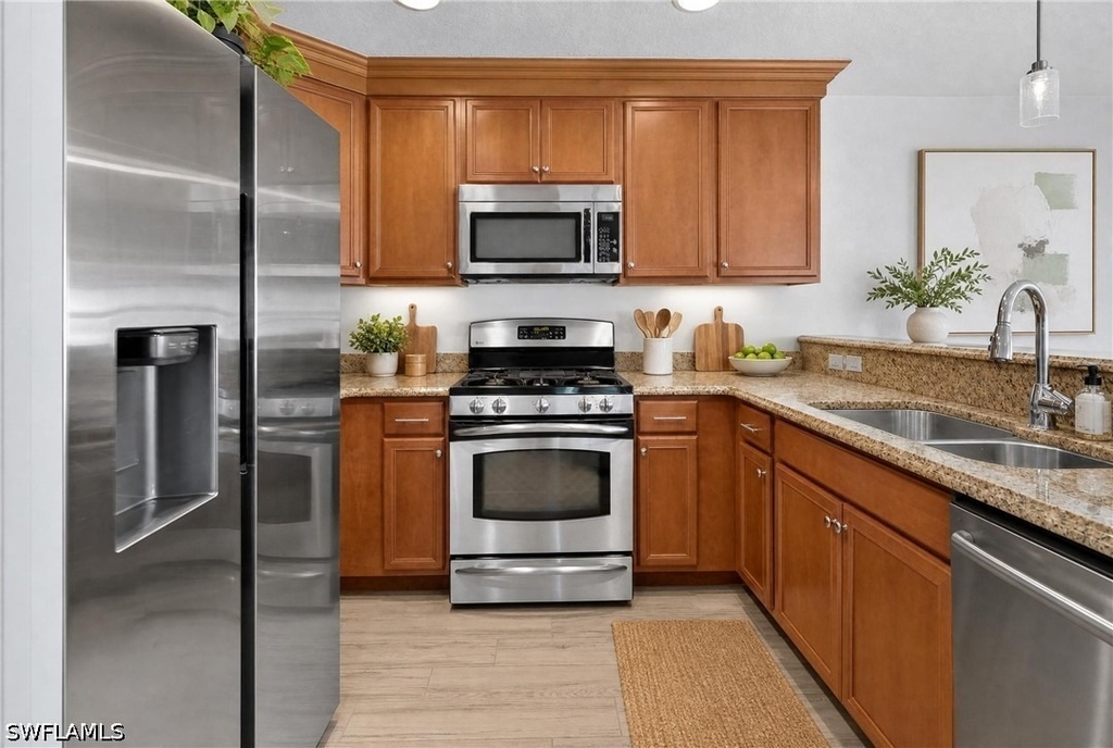 9026 Astonia Way - Photo 6