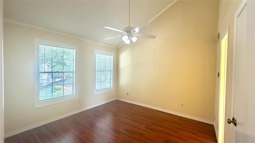 11710 Southlake Drive - Photo 23