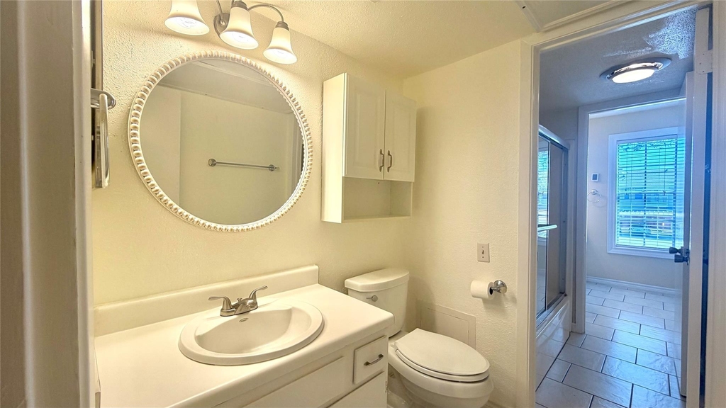 11710 Southlake Drive - Photo 31