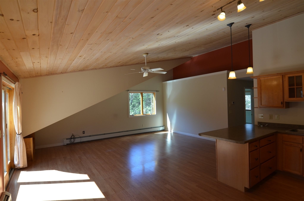 83 Bowles - Photo 5