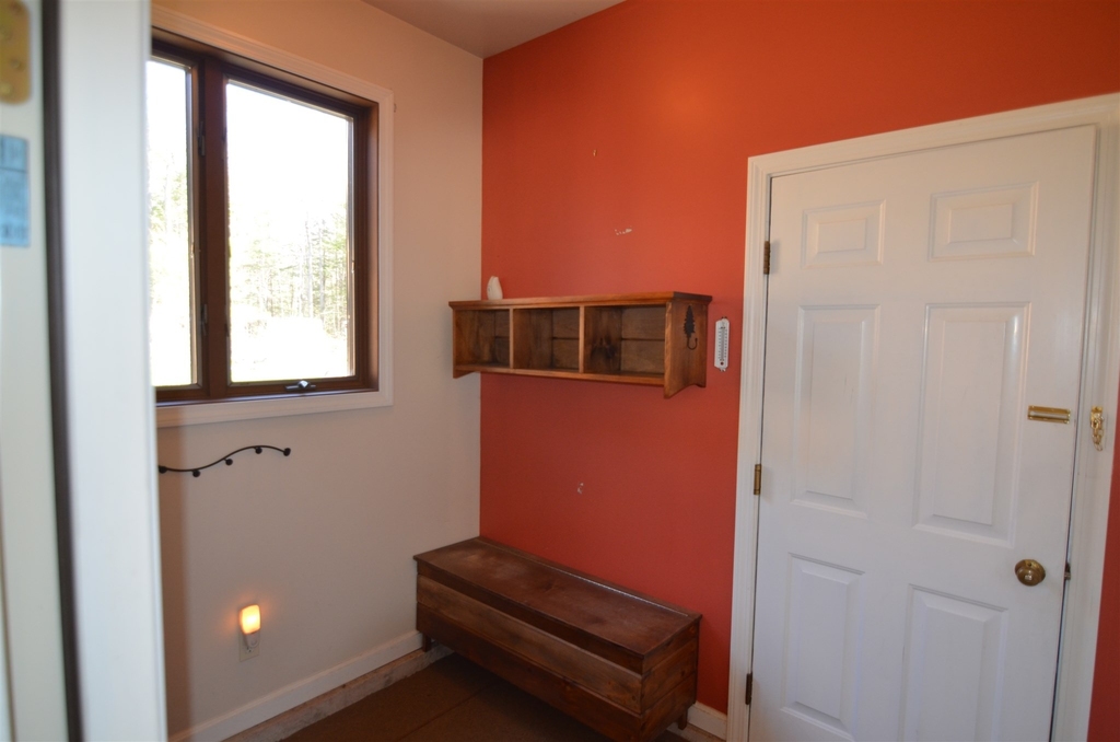 83 Bowles - Photo 0