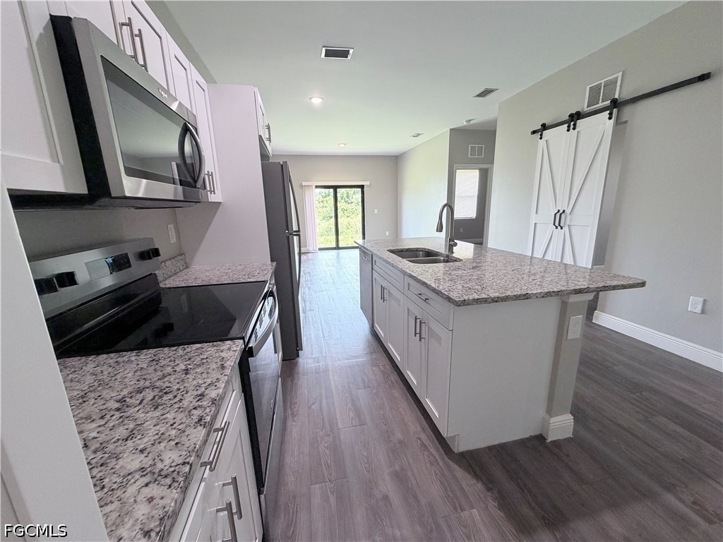 444 Grant Boulevard - Photo 3