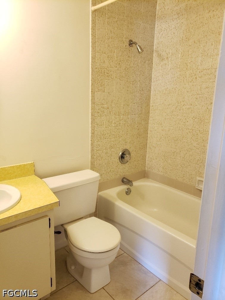 120 Sw Trafalgar Parkway - Photo 11