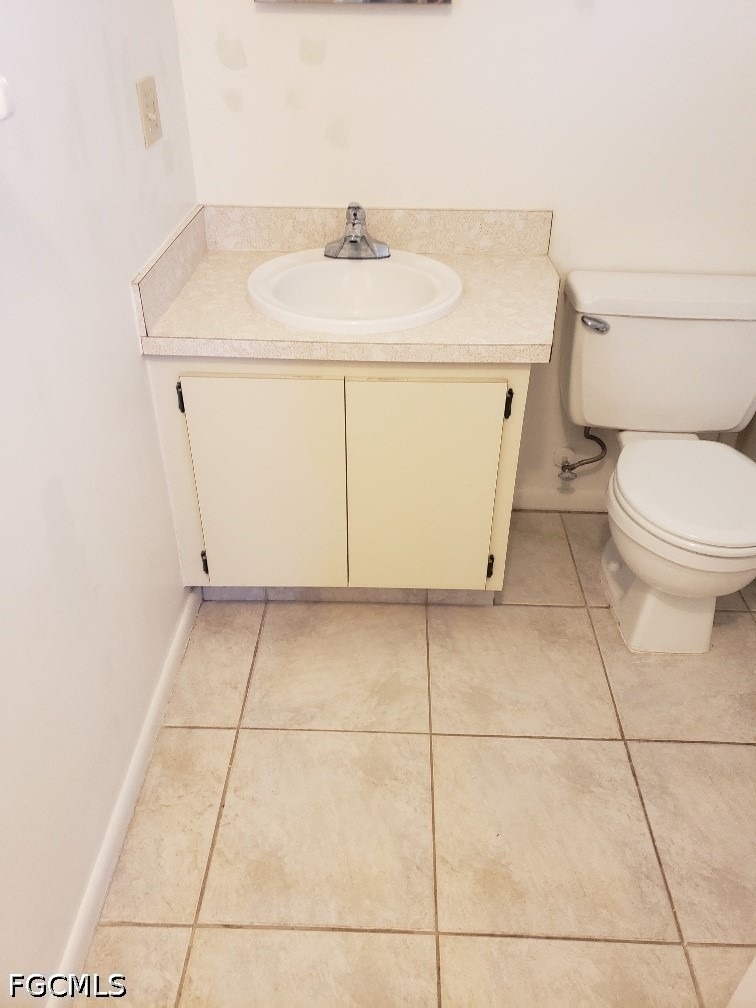 120 Sw Trafalgar Parkway - Photo 9