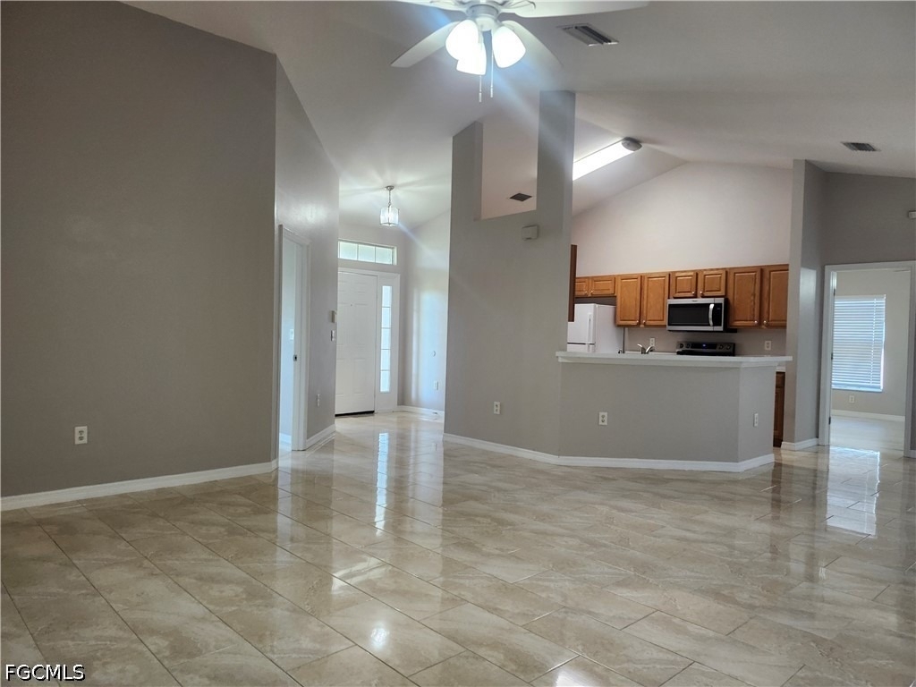 1713 Sw 13th Street - Photo 3