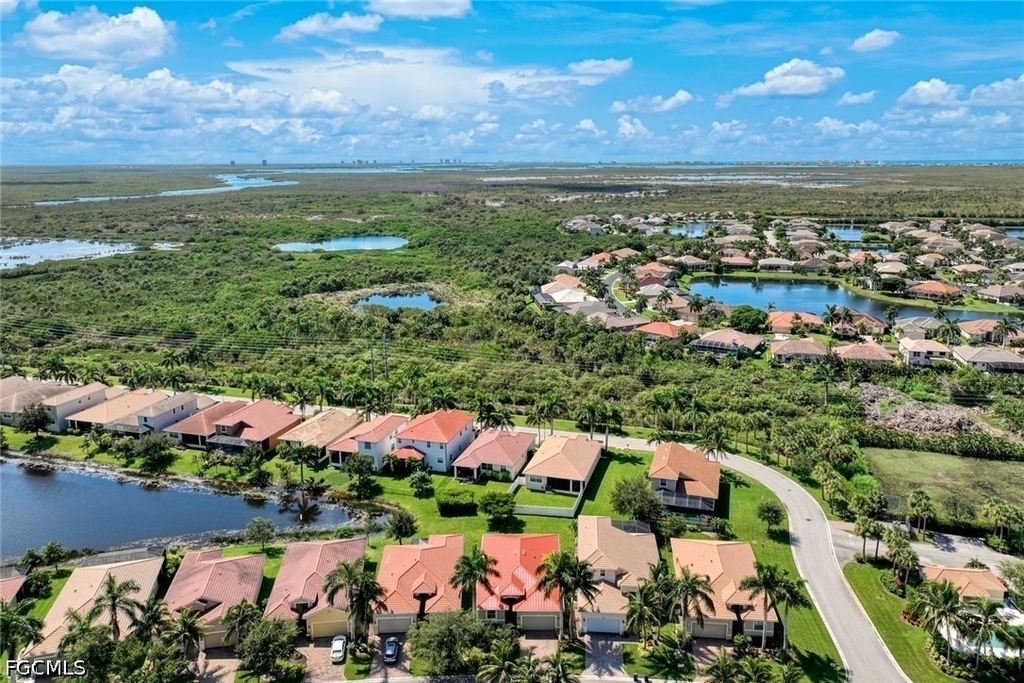 8649 Banyan Bay Boulevard - Photo 44