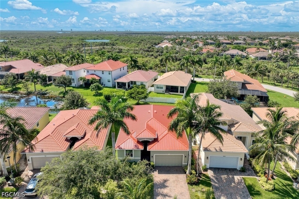 8649 Banyan Bay Boulevard - Photo 31