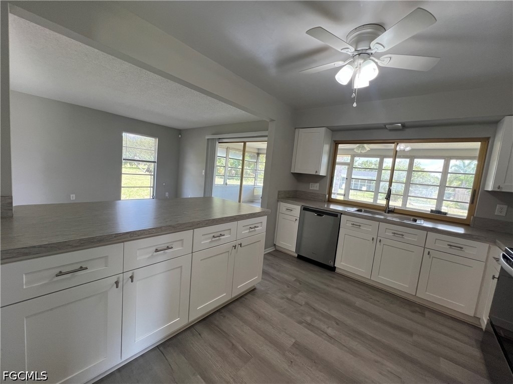 1920 W Lakeview Boulevard - Photo 7