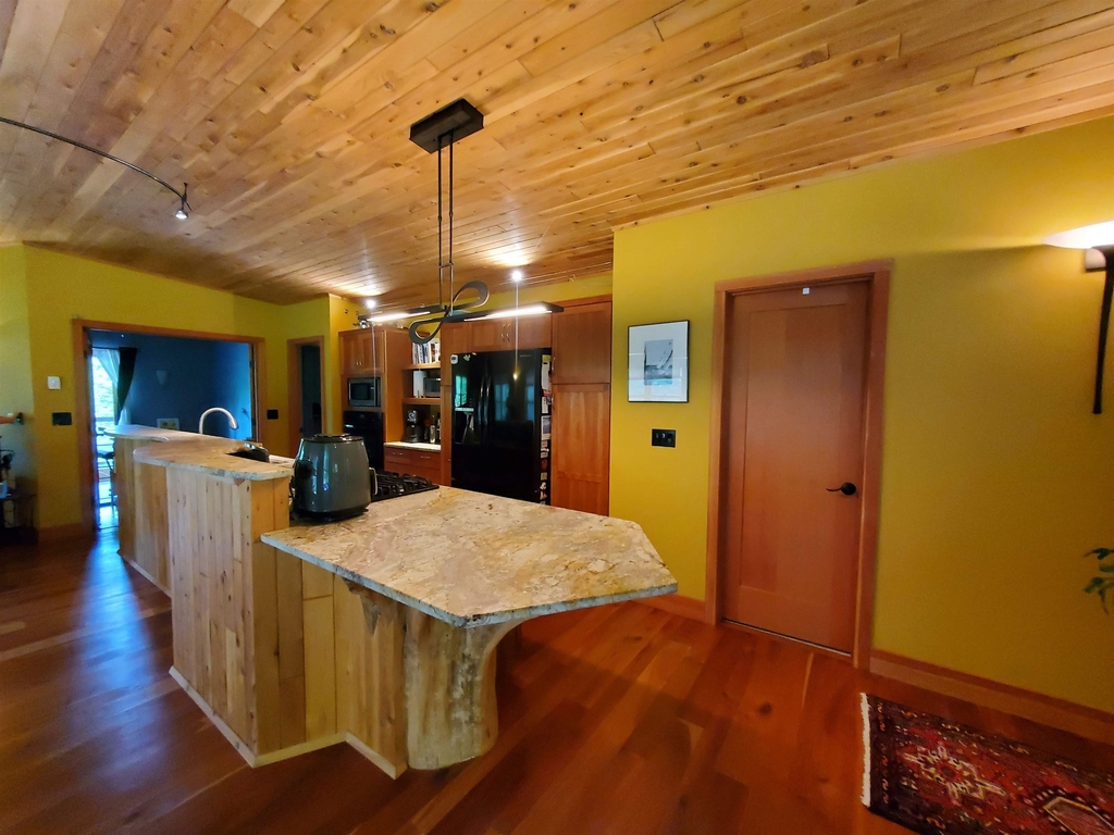 1046 Goose Pond - Photo 11