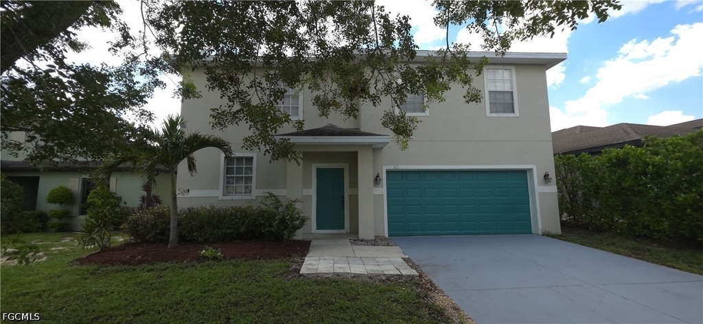 391 Shadow Lakes Drive - Photo 0