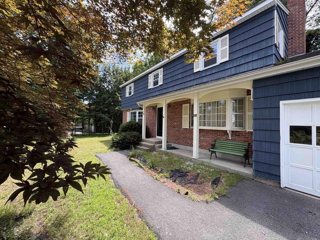 29 Dunbarton - Photo 1