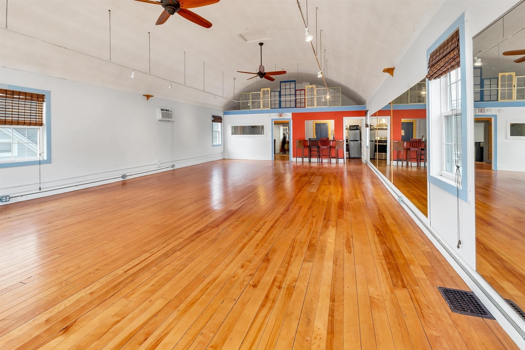 141 Main - Photo 1
