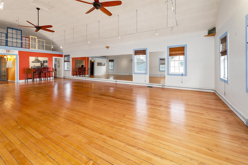 141 Main - Photo 0