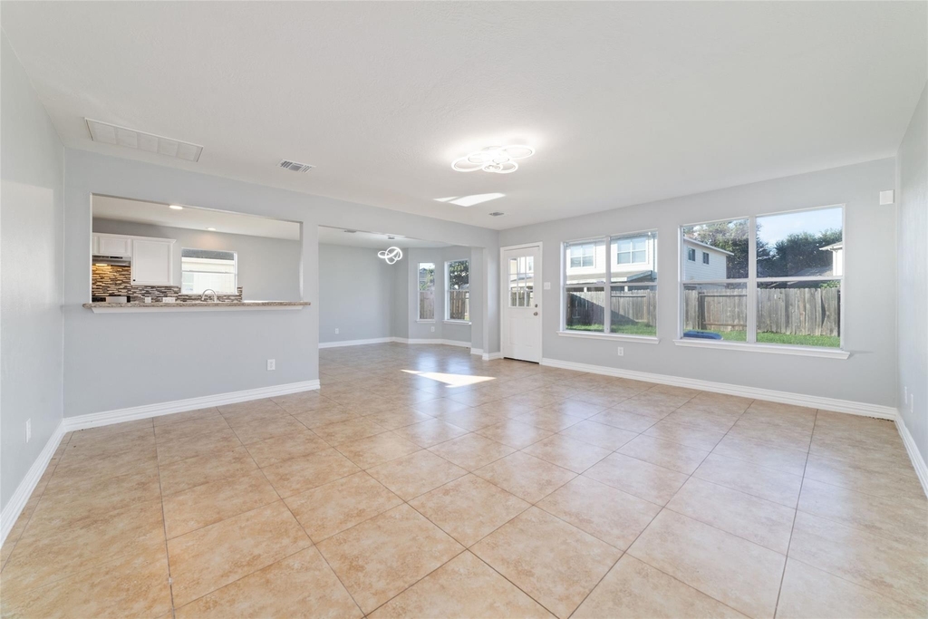 12418 Magnolia Canyon - Photo 0