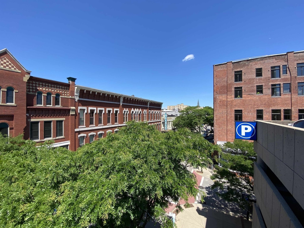 83 Hanover - Photo 1