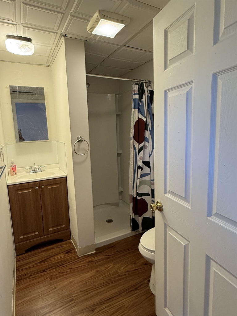 70 West Broadway - Photo 3