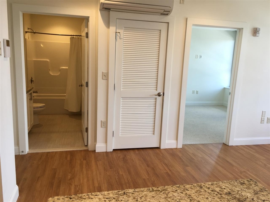 875 Elm - Photo 17
