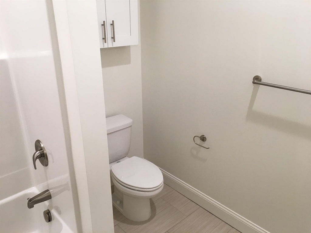 875 Elm - Photo 18